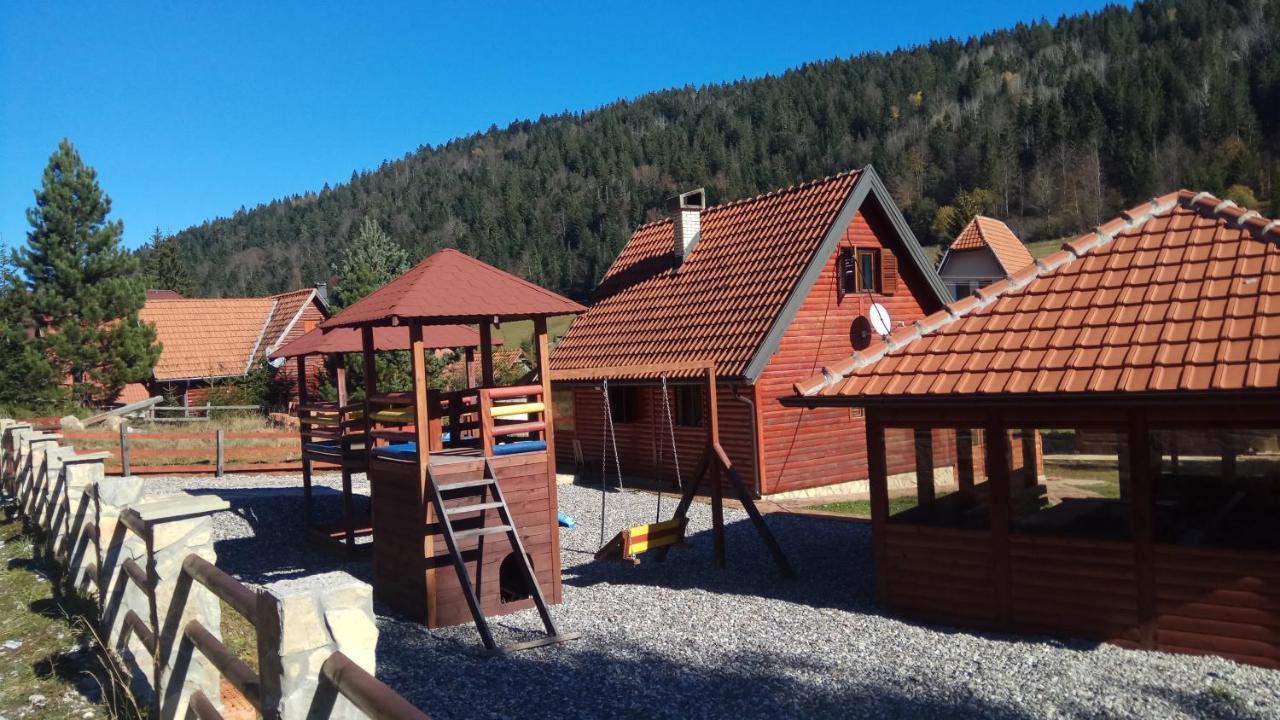 Vila Balerina Mitrovac Bagian luar foto